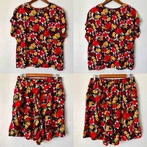 Vintage Jaclyn Petite Women's 14/16 Tropical Hawaiian Floral Shirt & Shorts Set